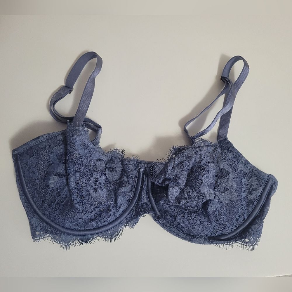 Victoria's Secret Dream Angels Push Up Without Padding Bra Blue Lace Sheer 32DD